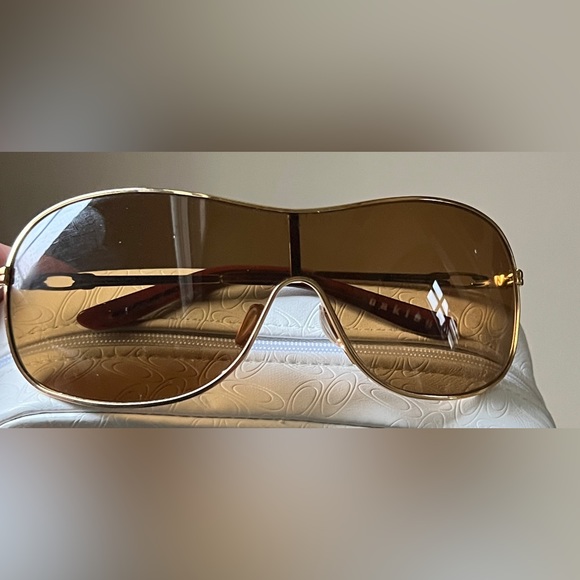 Oakley Accessories Oakley Womens Polarized Gold Wrap Sunglasses Poshmark